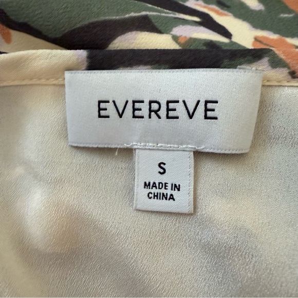 Evereve Hazel Puff Sleeve Flowy Blouse Women’s Small Career Office - Picture 8 of 12